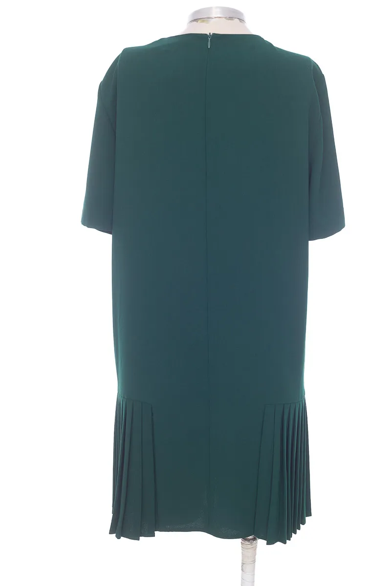 Vestido / Enterizo color Verde - Zara